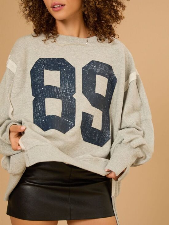 Altar'd State Tops - ALTAR’D STATE WOMENS 89 OVERSIZED SWEATSHIRT CREWNECK GRAY SMALL/MEDIUM